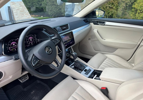 Skoda Superb cena 139900 przebieg: 98000, rok produkcji 2019 z Boguszów-Gorce małe 781